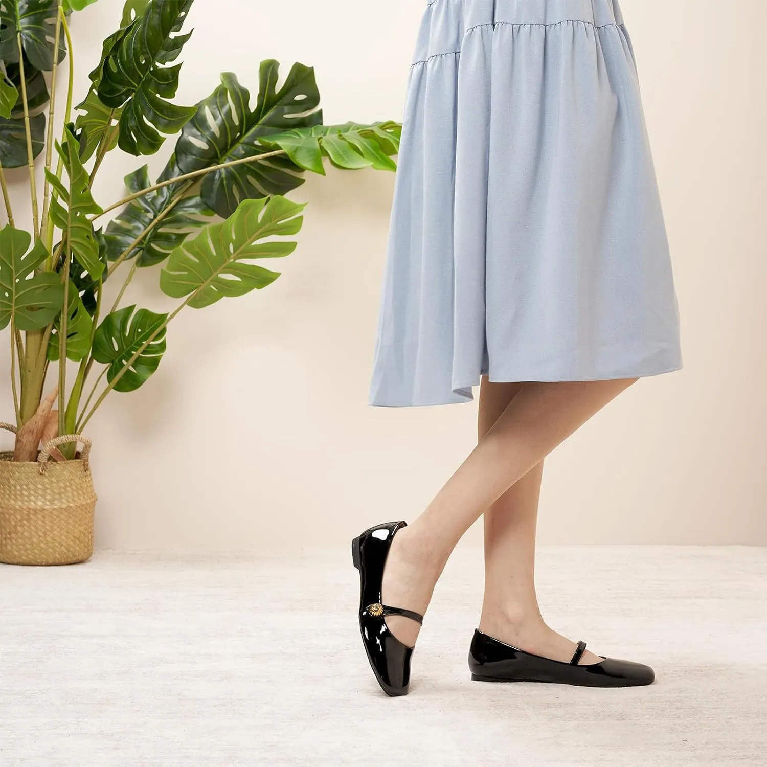 C.Paravano Women's Mary Jane Flats | Comfortable Square Toe Ballet Flats | Mary Jane Shoes with Strap | Casual Dress Flat Shoes for Party Wedding & Work Office，Date Nights