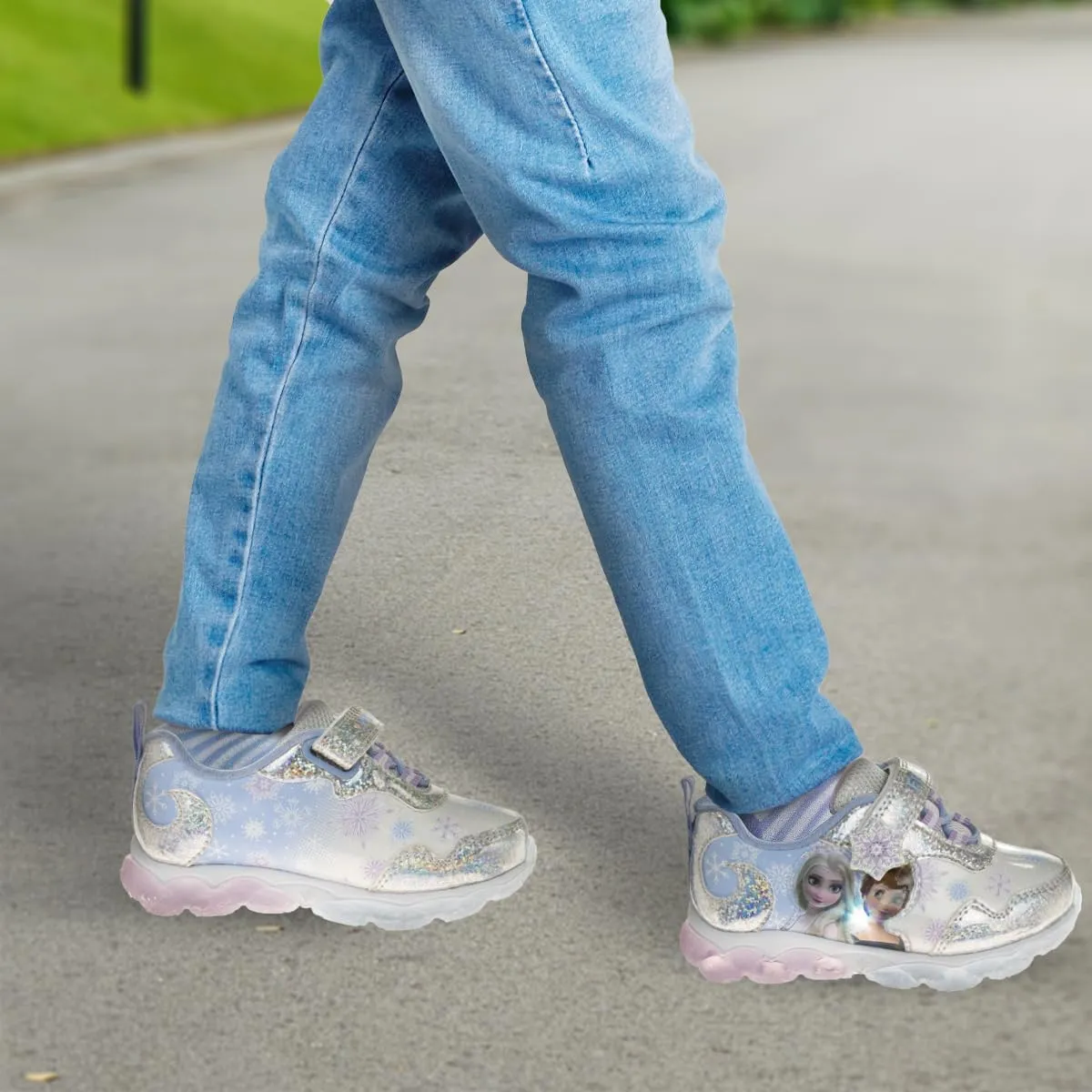 Disney Girls Frozen Light Up Laceless Running Shoes (Toddler/Little Girl)
