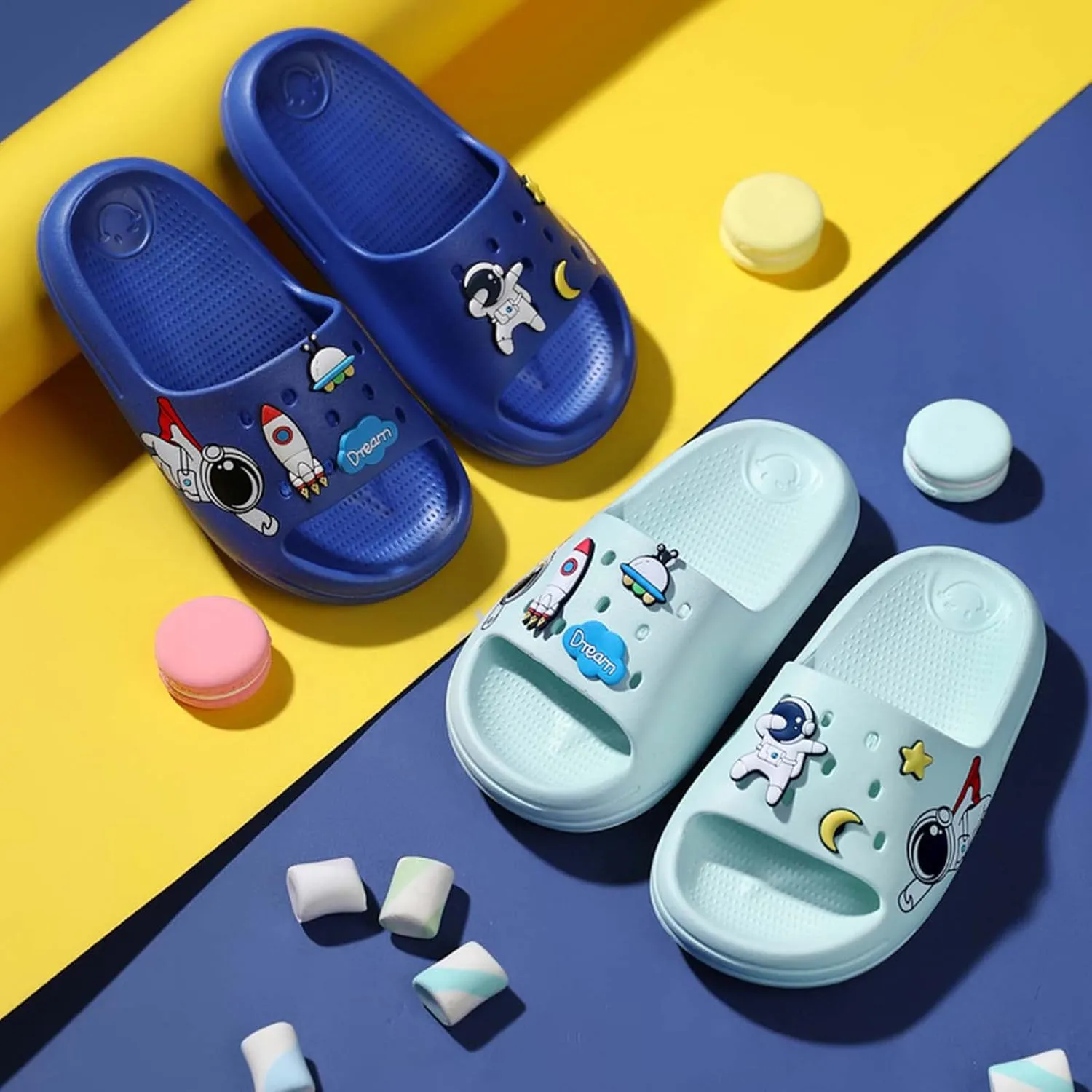 Eliogn Slide Sandals for Boys and Girls Anti-Slip Pillow Slippers Ultra Light Home Slippers Shower Summer Sandals Water Shoes (Little Kid/Big Kid)
