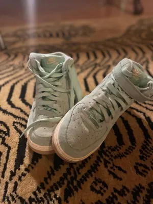 Nike Sneakers türkis/gold