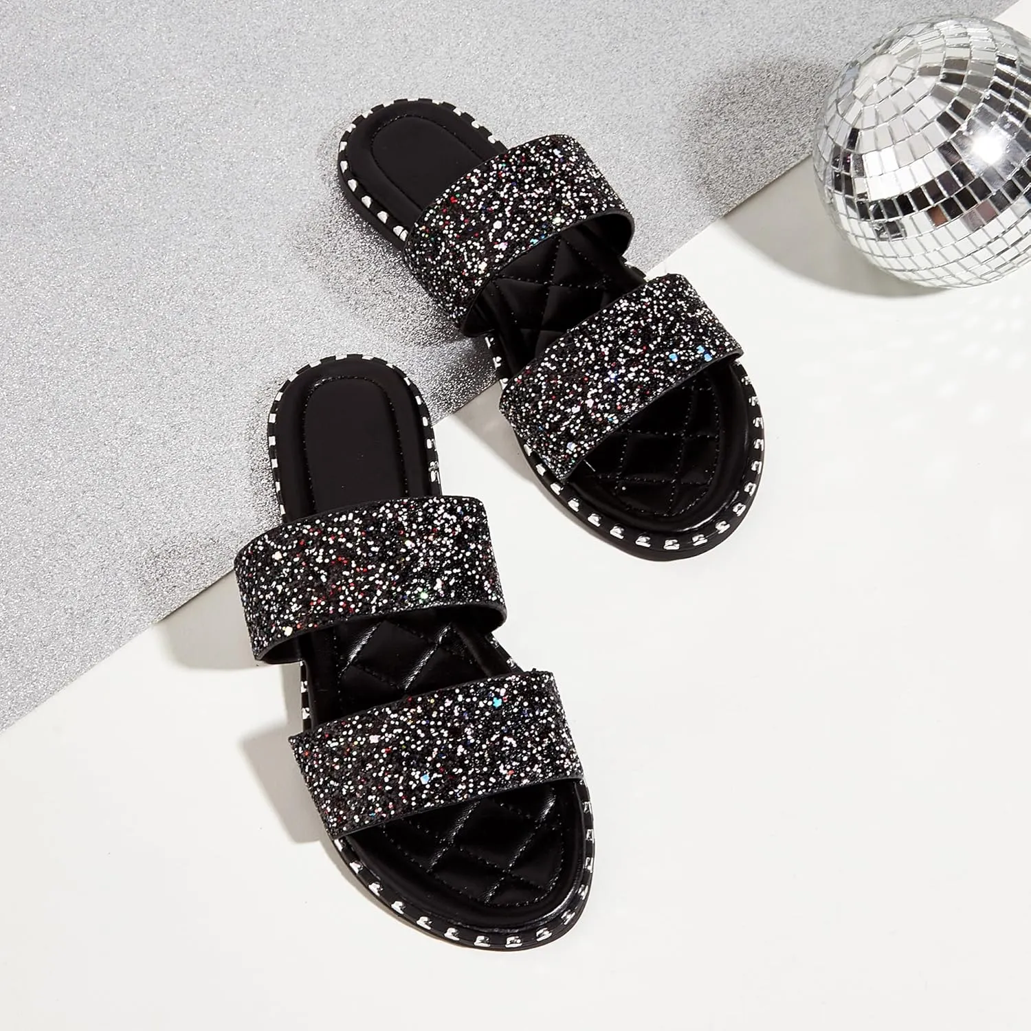 Women's Open Toe Flat Sandals Rhinestone Glitter On Casual Fashion Slippers Quick Drying Indoor & Outdoor Slides