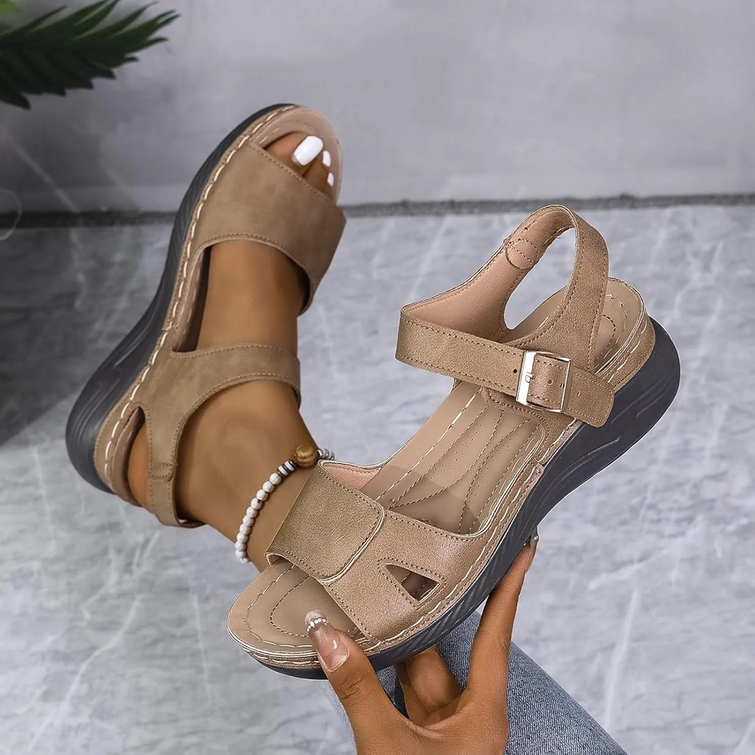 Womens Wedge Sandals Thick Soled Women's Shoes Fashionable Retro Outdoor Wear Hollow Fish Mouth Outdoor Wear Sandals